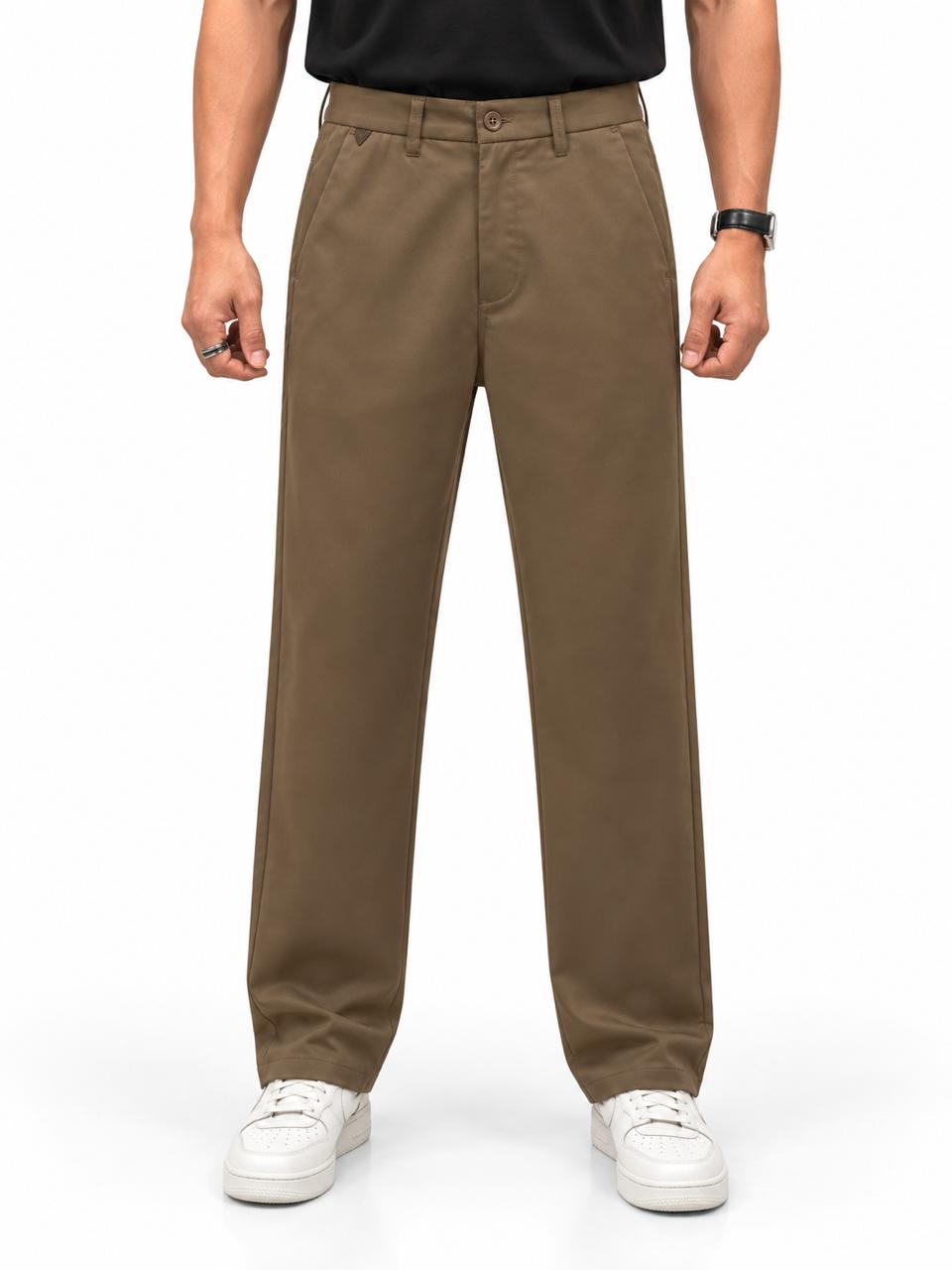 Men’s Classic Straight-Fit Chinos