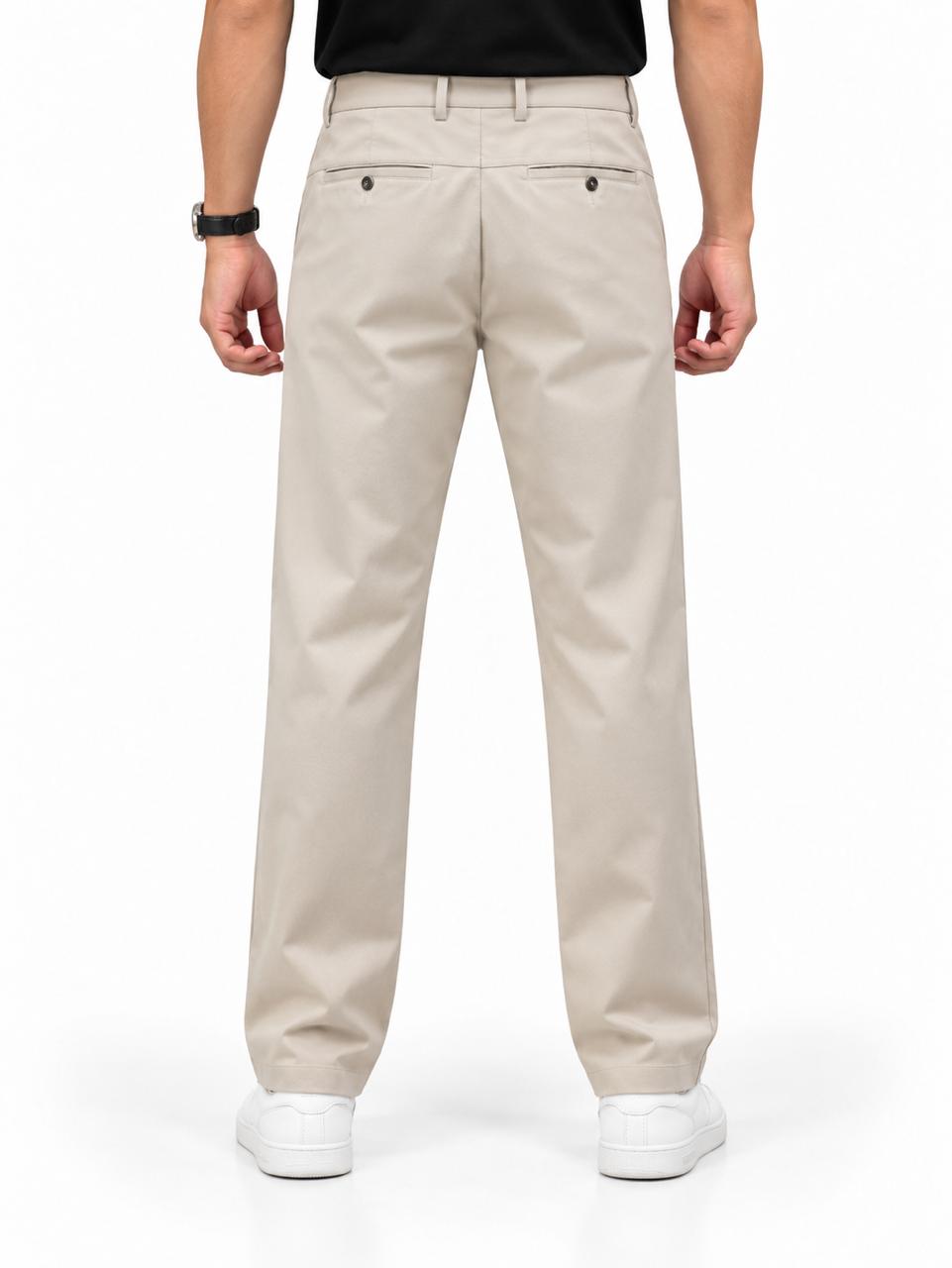 Men’s Classic Straight-Fit Chinos