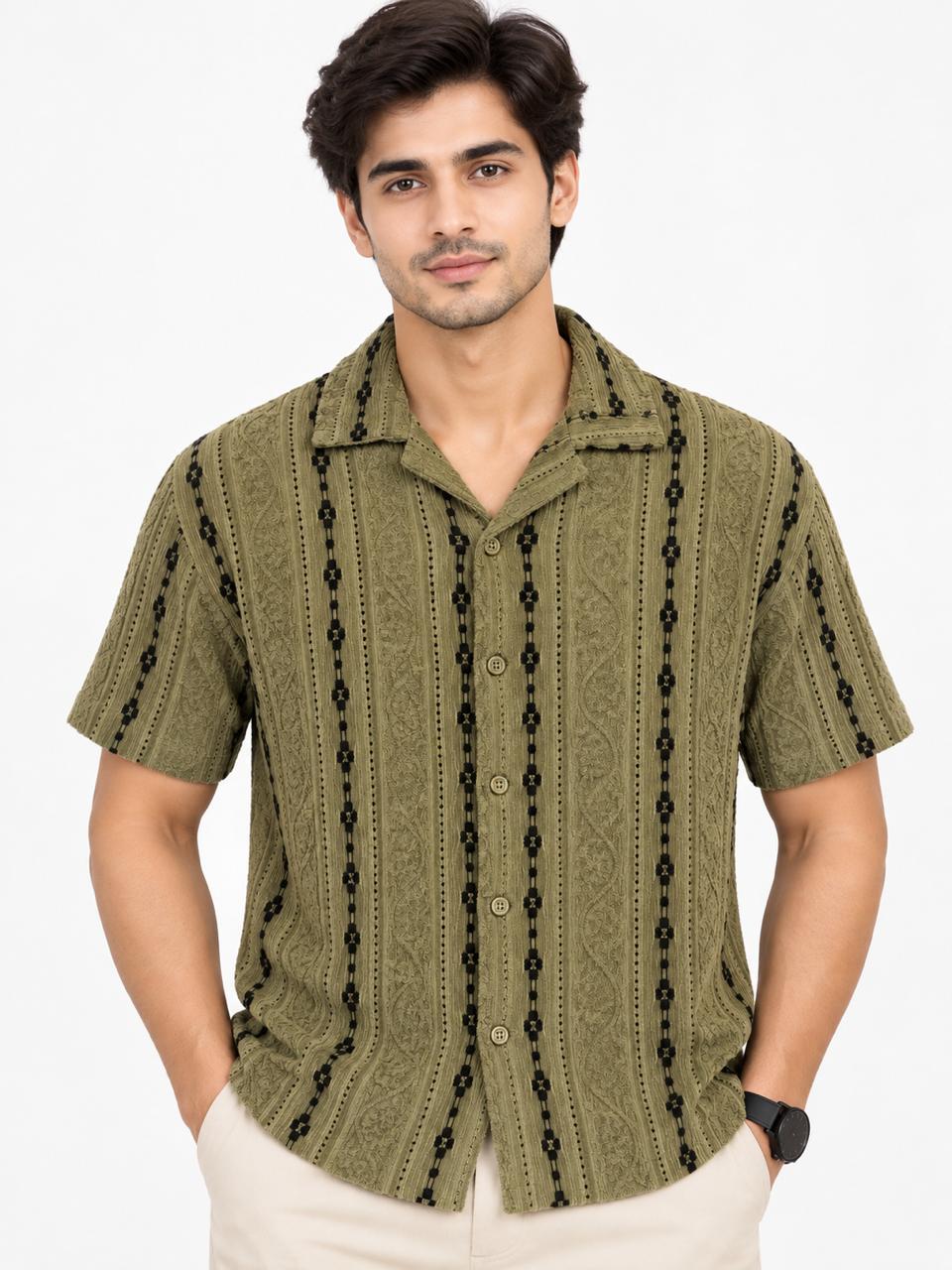 Men’s Textured Vertical Pattern Short Sleeve Casual Shirt